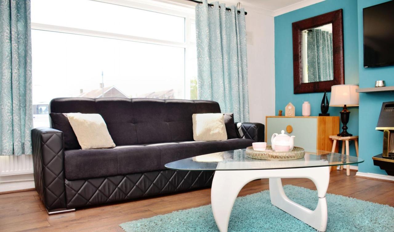 Dreams Serviced Accommodations- Staines/Heathrow Stanwell Zewnętrze zdjęcie